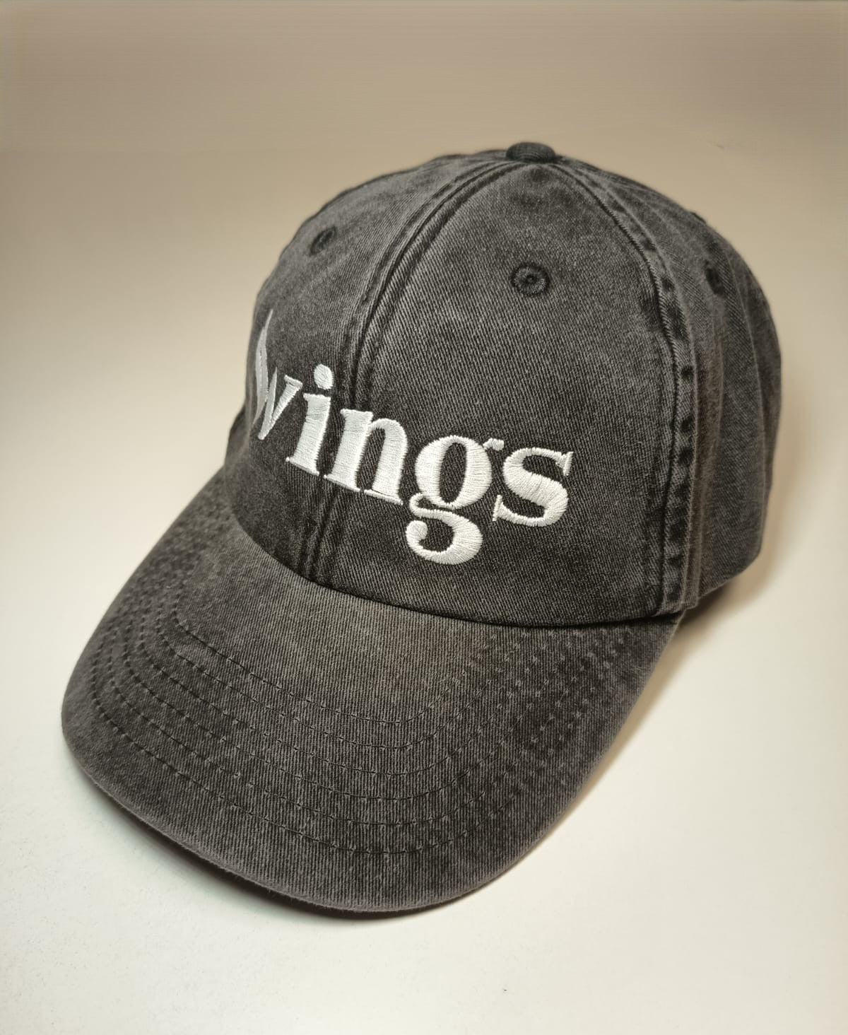 GORRA "NEW WINGS"